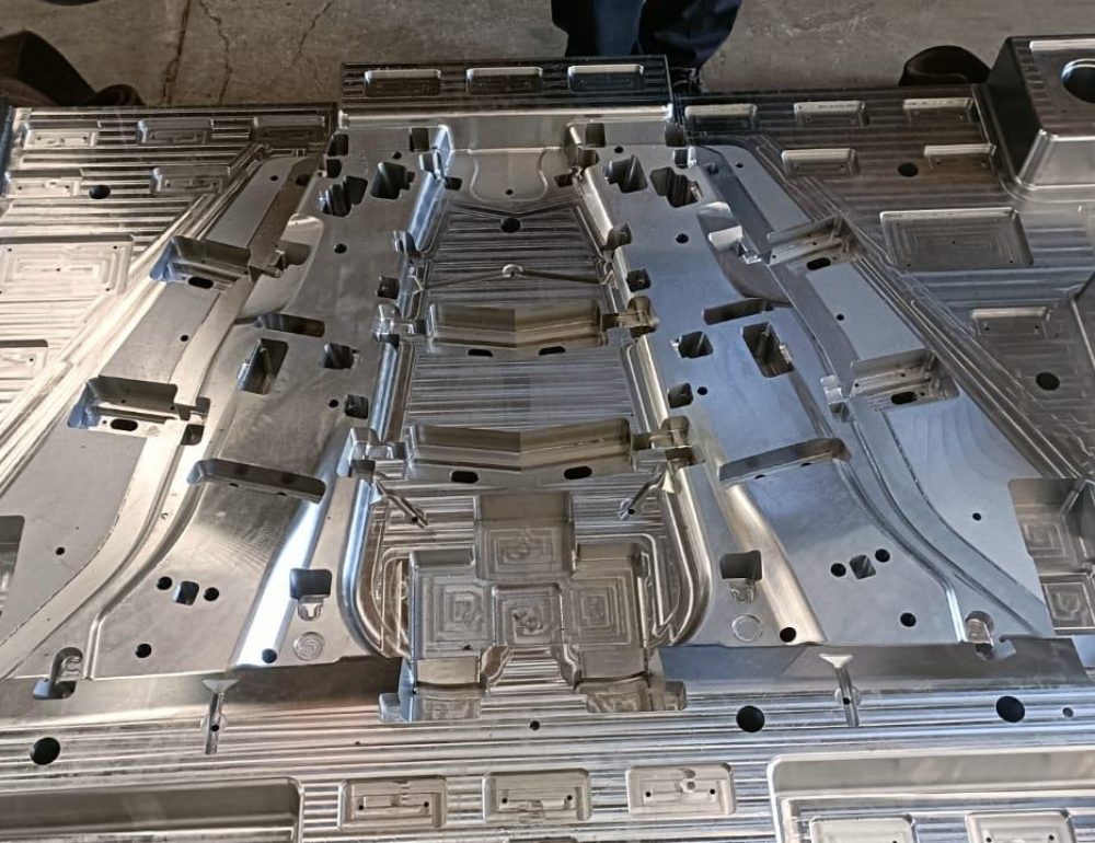 TRIMURTI DIES & MOULD COMPANY PROFILE.pdf-image-024